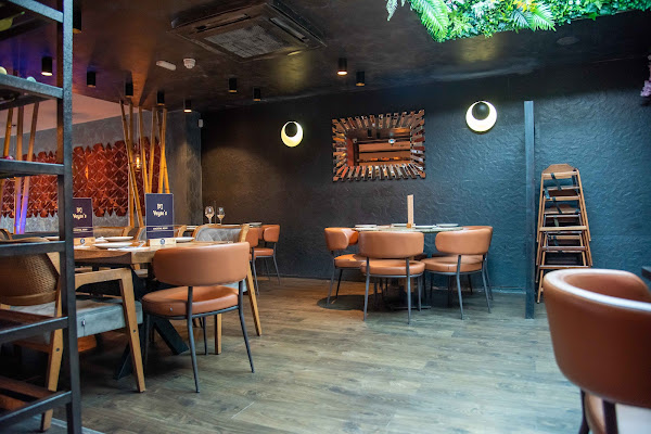 Elegant Dining Interior